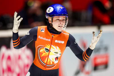 2025-11-30-16-35-10-dordrecht-xandra-velzeboer-ned-tijdens-de-finale-van-de-500-meter-op-dag-4-van-d.webp