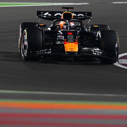 live-f1-verstappen-weer-aan-de-leiding-bij-gp-qatar-norris-vierde.jpg
