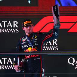verstappen-loopt-in-op-norris-dankzij-zege-in-qatar-titelstrijd-beslist-in-slotrace.jpg