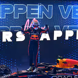 verstappen-prijst-team-voor-slimme-beslissing-na-zege-in-qatar.jpg