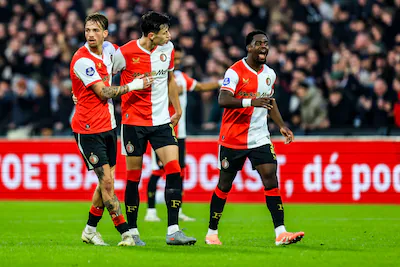 1766331002_rotterdam-21-12-2025-stadion-de-kuip-season-2025-2026-dutch-eredivisie-football-match-between-feyeno.webp