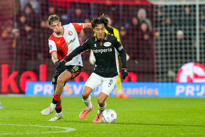 1767112374_rotterdam-23-11-2025-stadium-feijenoord-de-kuip-season-2025-2026-dutch-eredivisie-football-match-bet.webp