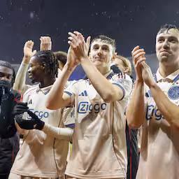 ajax-gelooft-in-mirakel-na-cl-zege-in-bakoe-willen-naar-de-volgende-ronde.jpg