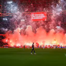 ajax-over-staking-mensen-zonder-ticket-in-stadion-na-forceren-nooduitgang.jpg