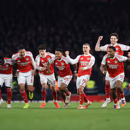 arsenal-na-zenuwslopende-penaltyreeks-naar-halve-finales-league-cup.jpg
