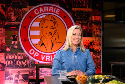 carrie-op-vrijdag-talk-nederland-2024-s01-generic-caption-carrie-ten-napel.webp