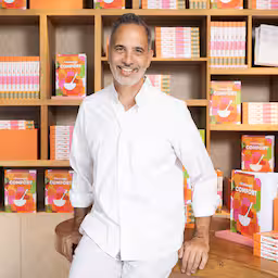 chef-kok-yotam-ottolenghi-opent-zijn-eerste-nederlandse-restaurant.jpg