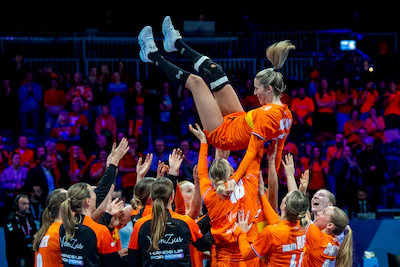 estavana-polman-79-of-netherlands-during-bronze-medal-match-27th-ihf-womens-handball-world-champions.webp
