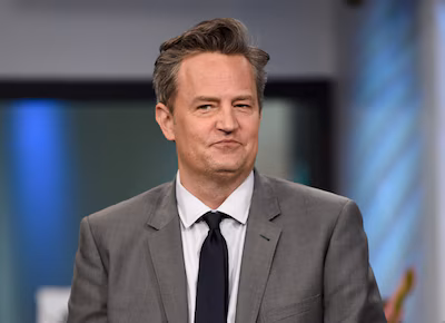 file-actor-matthew-perry-participates-in-the-build-speaker-series-to-discuss-the-mini-series-the-ken.avif