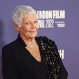 judi-dench-herkent-door-oogziekte-bijna-niemand-meer.jpg
