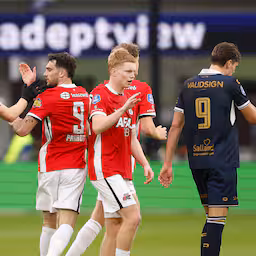 live-eredivisie-az-via-eigen-goal-op-voorsprong-nec-op-achterstand.jpg