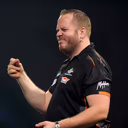 live-wk-darts-reacties-na-pijnlijke-nederlaag-van-duijvenbode-in-tweede-ronde.jpg