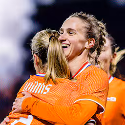 miedema-straalt-weer-bij-oranje-na-zware-jaren-vaak-aan-stoppen-gedacht.jpg