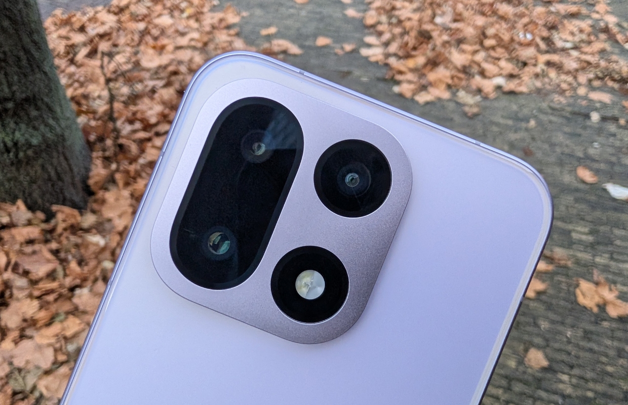 oneplus-15-cameras.jpg