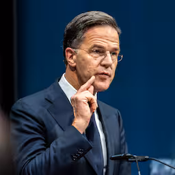 rutte-schudt-navo-landen-wakker-moeten-ons-voorbereiden-op-wereldoorlog.jpg