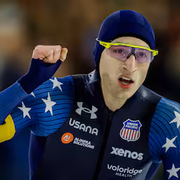 schaatssensatie-stolz-klopt-de-boo-en-nuis-in-baanrecords-bij-world-cup-hamar.jpg
