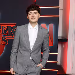 stranger-things-ster-noah-schnapp-kindacteurs-zouden-therapie-moeten-krijgen.jpg