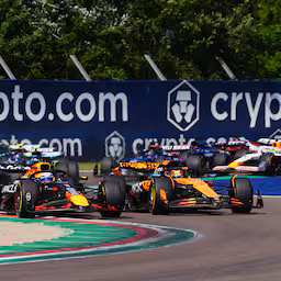 verstappen-wint-fia-prijs-voor-vijfde-keer-voor-gewaagde-inhaalactie-in-imola.jpg