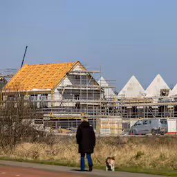 waarschijnlijk-minder-woningen-erbij-dit-jaar-maar-vooruitzichten-verbeteren.jpg