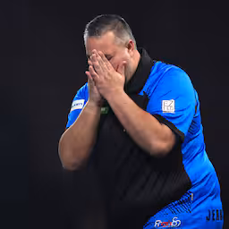 weer-nederlander-klaar-op-wk-darts-wattimena-verliest-in-thriller-van-anderson.jpg
