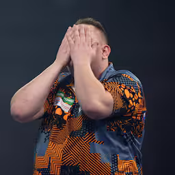 wesley-plaisier-stunt-tegen-oud-wereldkampioen-gerwyn-price-op-wk-darts.jpg