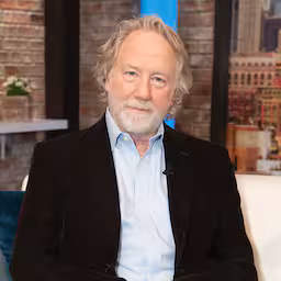 acteur-timothy-busfield-opnieuw-beschuldigd-van-seksueel-misbruik.jpg