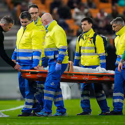 blessure-feyenoorder-shaqueel-van-persie-valt-relatief-mee-operatie-niet-nodig.jpg