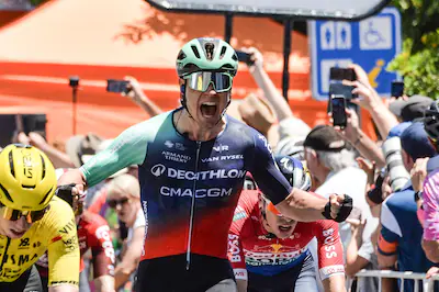 decathlon-cma-cgm-rider-tobias-lund-andresen-from-denmark-celebrates-winning-stage-one-of-the-tour-d.webp