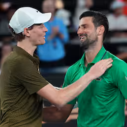 djokovic-dolblij-na-nachtelijke-thriller-tegen-sinner-jullie-kregen-waar-voor-je-geld.jpg