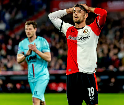 feyenoord-almere-city-julian-carranza-baalt-na-een-gemiste-kans-foto-pim-ras.webp
