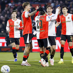 feyenoord-verslaat-heracles-en-kruipt-uit-dal-met-tweede-zege-in-vier-dagen.jpg