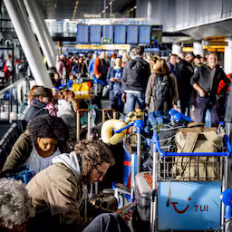 klm-baas-we-hadden-er-meer-moeten-zijn-voor-gestrande-passagiers.jpg