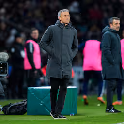 psg-coach-luis-enrique-tevreden-na-pijnlijke-bekeruitschakeling-blij-met-team.jpg