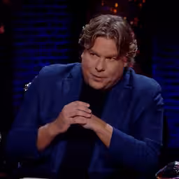 robert-jensen-overleden-bekijk-een-fragment-uit-zijn-spraakmakende-talkshow.jpg