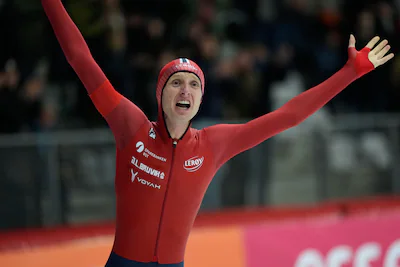 sander-eitrem-of-norway-celebrates-during-the-men-s-5000-meters-at-the-world-cup-speedskating-event.webp