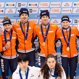shorttrackers-winnen-ook-mixed-relay-fontana-stopt-nederlandse-ek-hegemonie.jpg