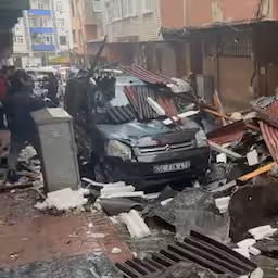 storm-laat-ravage-achter-in-noordwesten-turkije.jpg