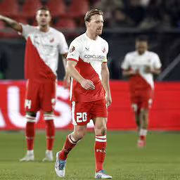 uitgeschakeld-fc-utrecht-verliest-weer-in-europa-league-op-tumultueuze-avond.jpg