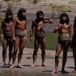 unieke-beelden-tonen-amazone-volk-dat-afgezonderd-leeft-in-peru.jpg