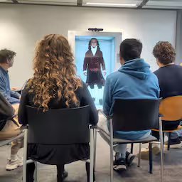 universiteit-doet-test-met-ai-hologram-als-docent-rechtsgeschiedenis.jpg