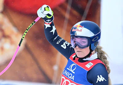 us-lindsey-vonn-is-pictured-during-the-women-s-downhill-event-of-the-fis-alpine-ski-world-cup-in-alt.webp