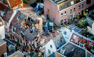 utrecht-de-schade-in-het-centrum-van-utrecht-1-dag-na-een-explosie-in-de-visscherssteeg-die-werd-opg.webp