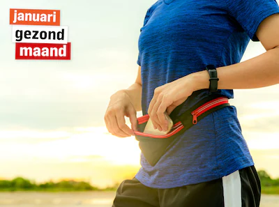 young-asian-woman-keep-smartphone-in-waist-bag-before-running-cardio-exercise-in-the-morning-outdoor.webp