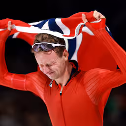 bijrol-nederlandse-schaatsers-op-olympische-5000-meter-noor-eitrem-wint-goud.jpg
