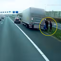 dashcam-filmt-ripdeal-op-klaarlichte-dag-op-a1-bij-muiden.jpg