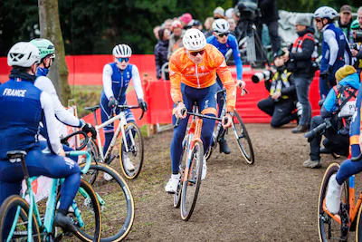 hulst-30-01-2026-uci-cyclo-cross-world-championships-friday-wk-veldrijden-picture-shows-mathieu-van.webp