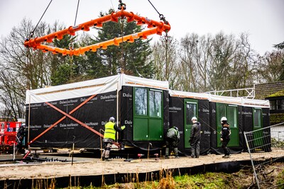 jg20260211-004-dordrecht-plaatsing-nieuwe-tijdelijke-woningen-aan-de-laan-van-riga.jpeg