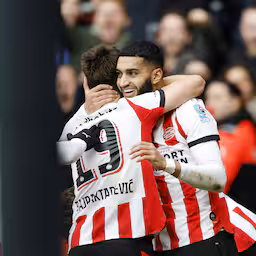 live-eredivisie-psv-bij-rust-op-koers-voor-monsterzege-op-feyenoord.jpg