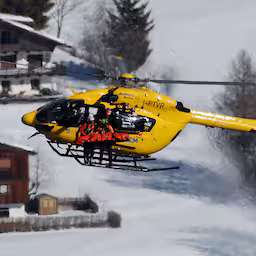 live-olympische-spelen-lindsey-vonn-na-valpartij-afgevoerd-met-helikopter.jpg