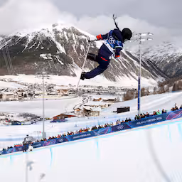 live-olympische-spelen-schulting-traint-met-shorttrackploeg-snowboarders-op-halfpipe.jpg